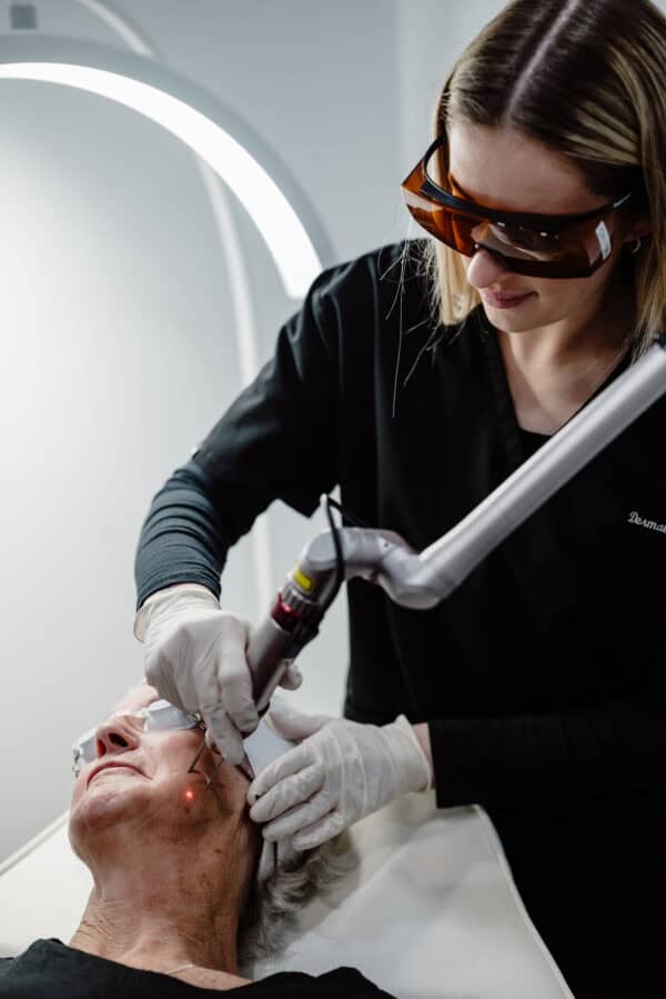 Laser Genesis treatment at Dermaluxe Beauty skin clinic
