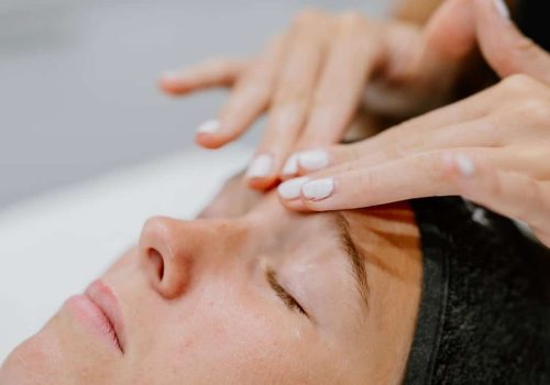 DERMALUXE CONTENT MAR 2025 Skin peel for acne-prone skin Geelong